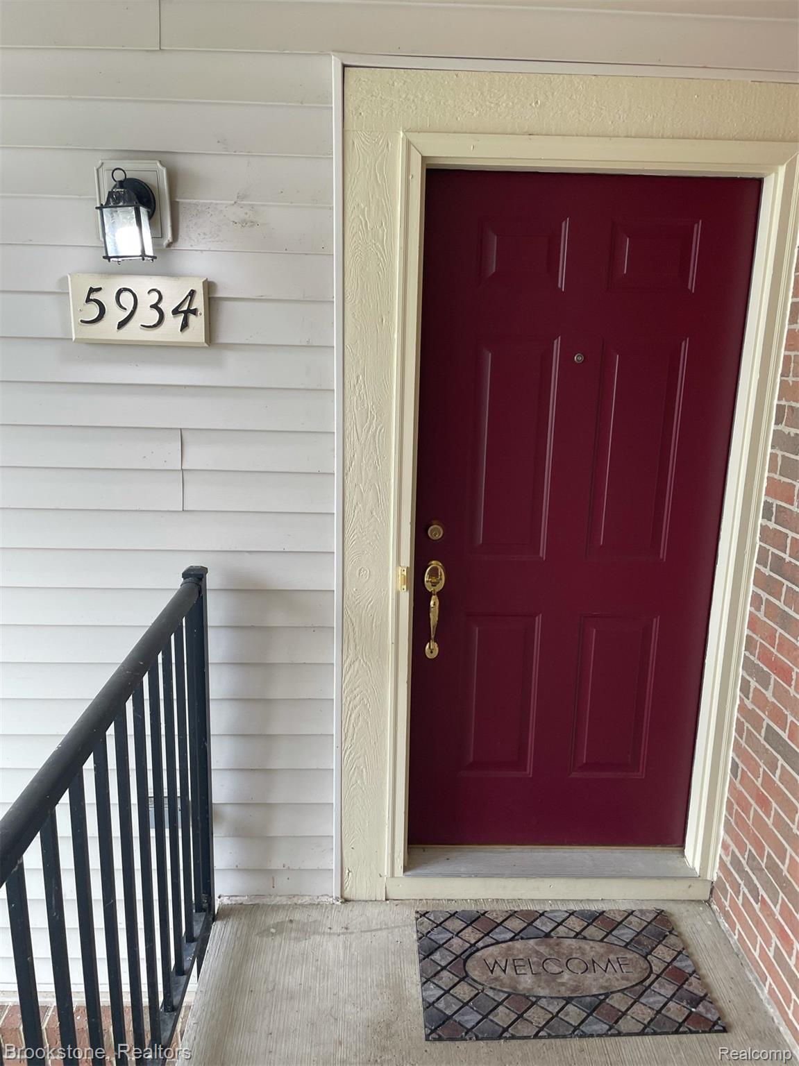 5934 E Island Drive 32