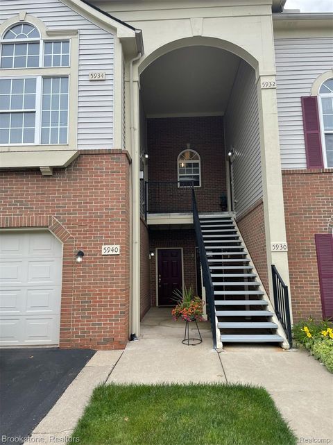 5934 E Island Drive 32 Ypsilanti City MI 48111