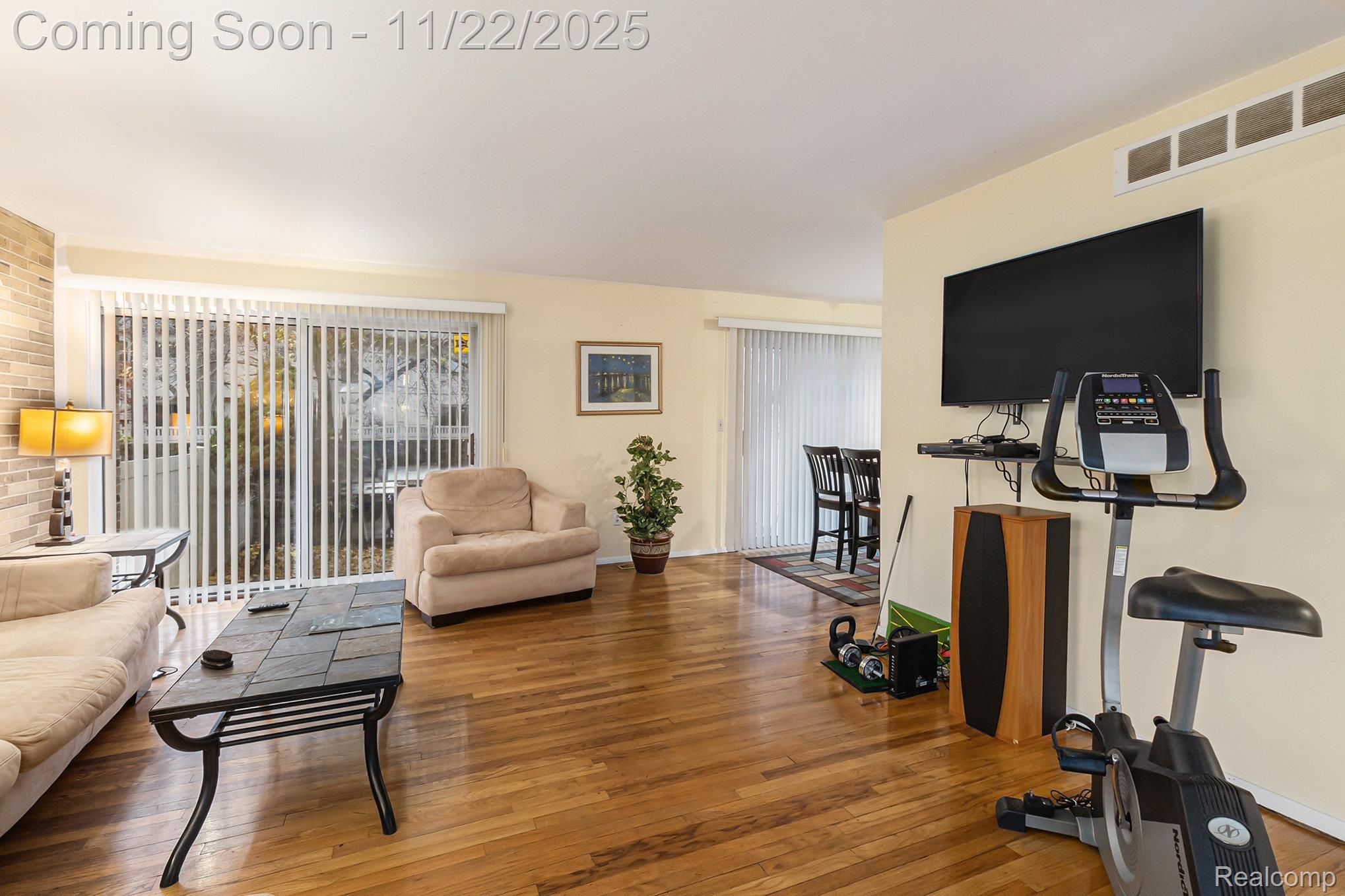 1226 Saint Aubin Place