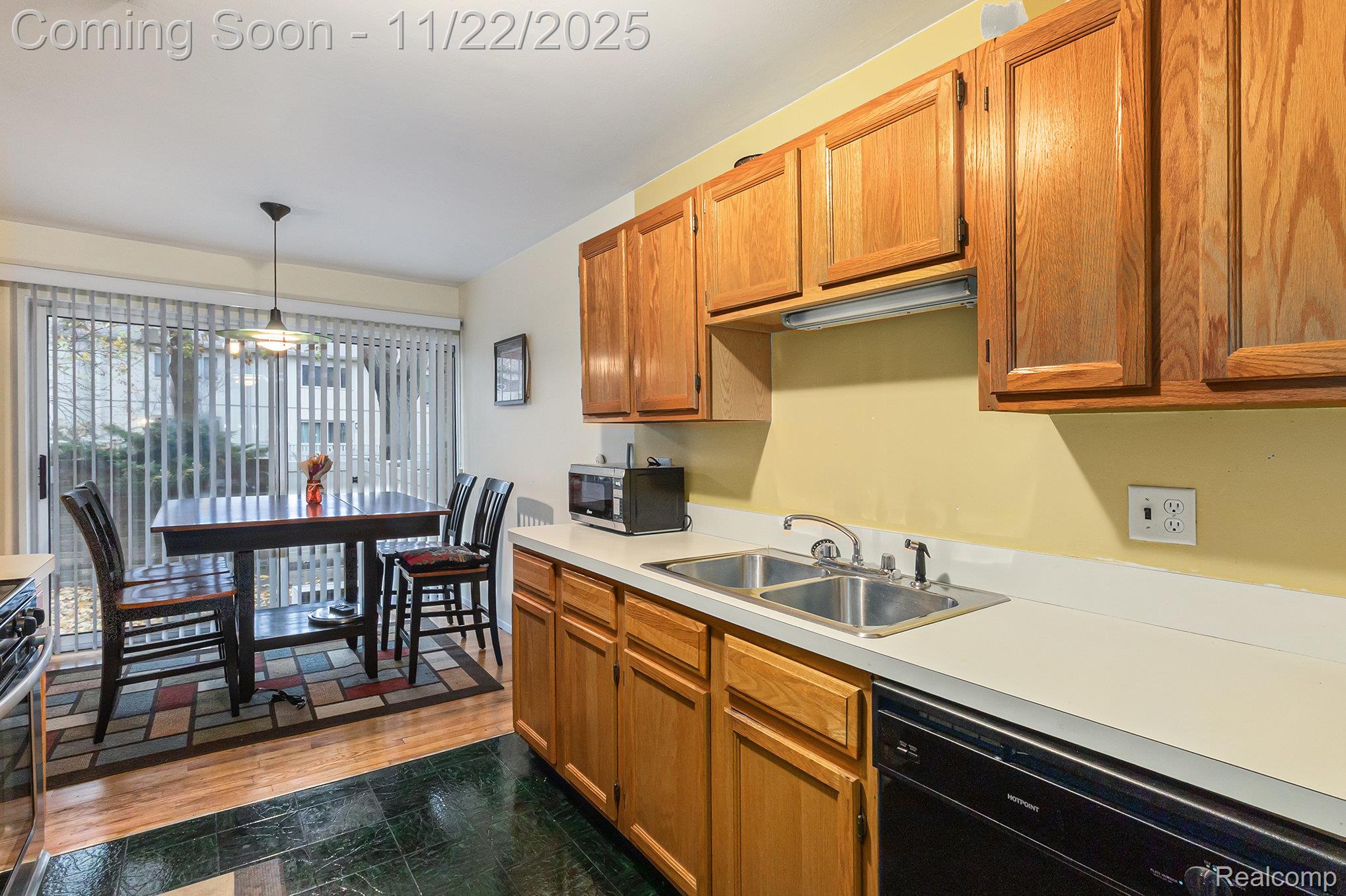 1226 Saint Aubin Place