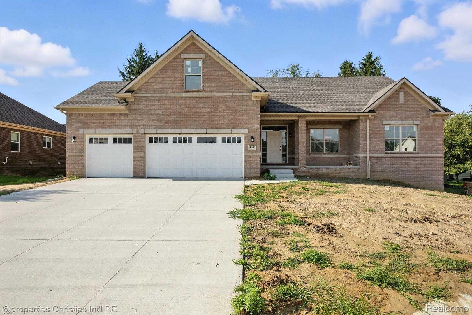 3201 ROMA COURT