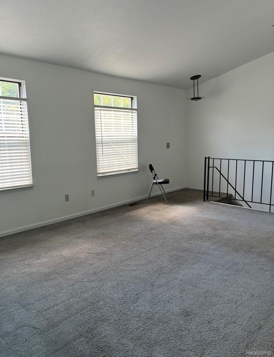 389 Neptune Drive 208