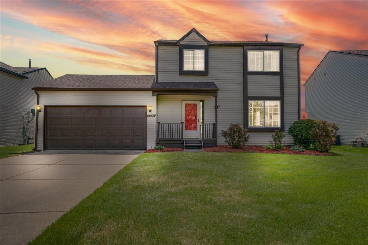 4525 STREAMSIDE Trail