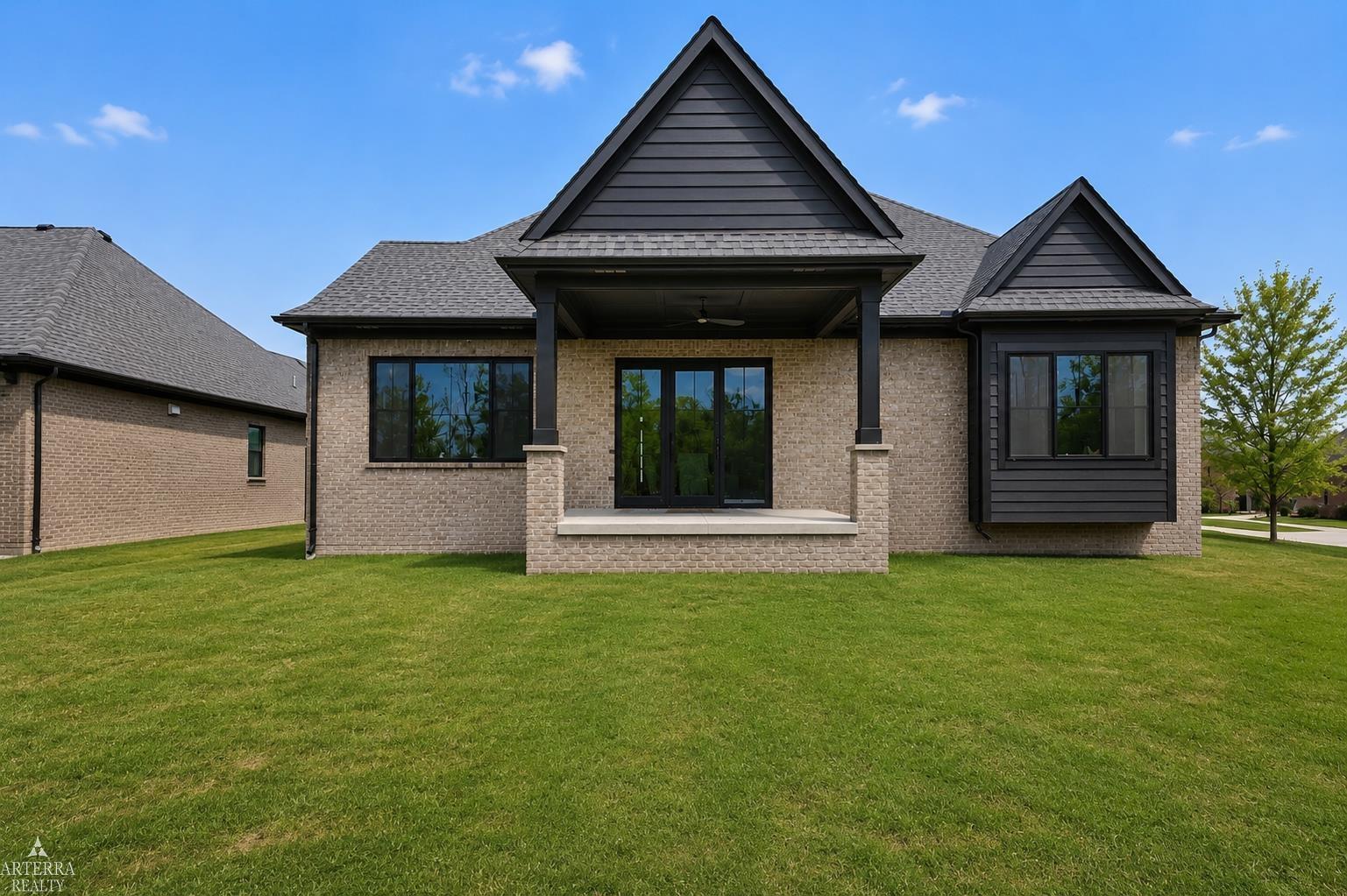 57249 Meadowridge Drive