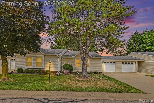 1345 SHIRE CT, HOWELL, MI 48843 - Image 7ddd73f2650aefdc1f40d8e7dc340794/939333035