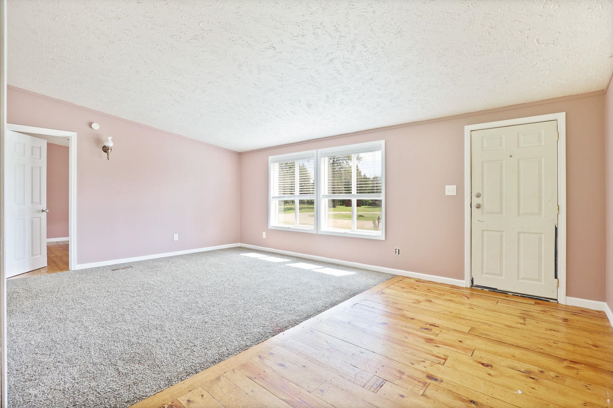 4355 Country Lane