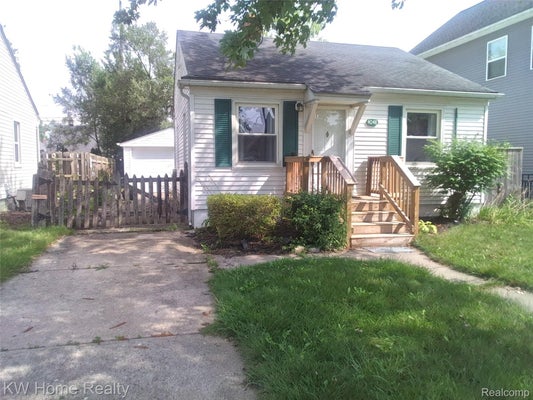 4048 BUCKINGHAM AVE, BERKLEY, MI 48072 - Image 7dea475da6152444d8bf08c8cbbeb56c/3553478915