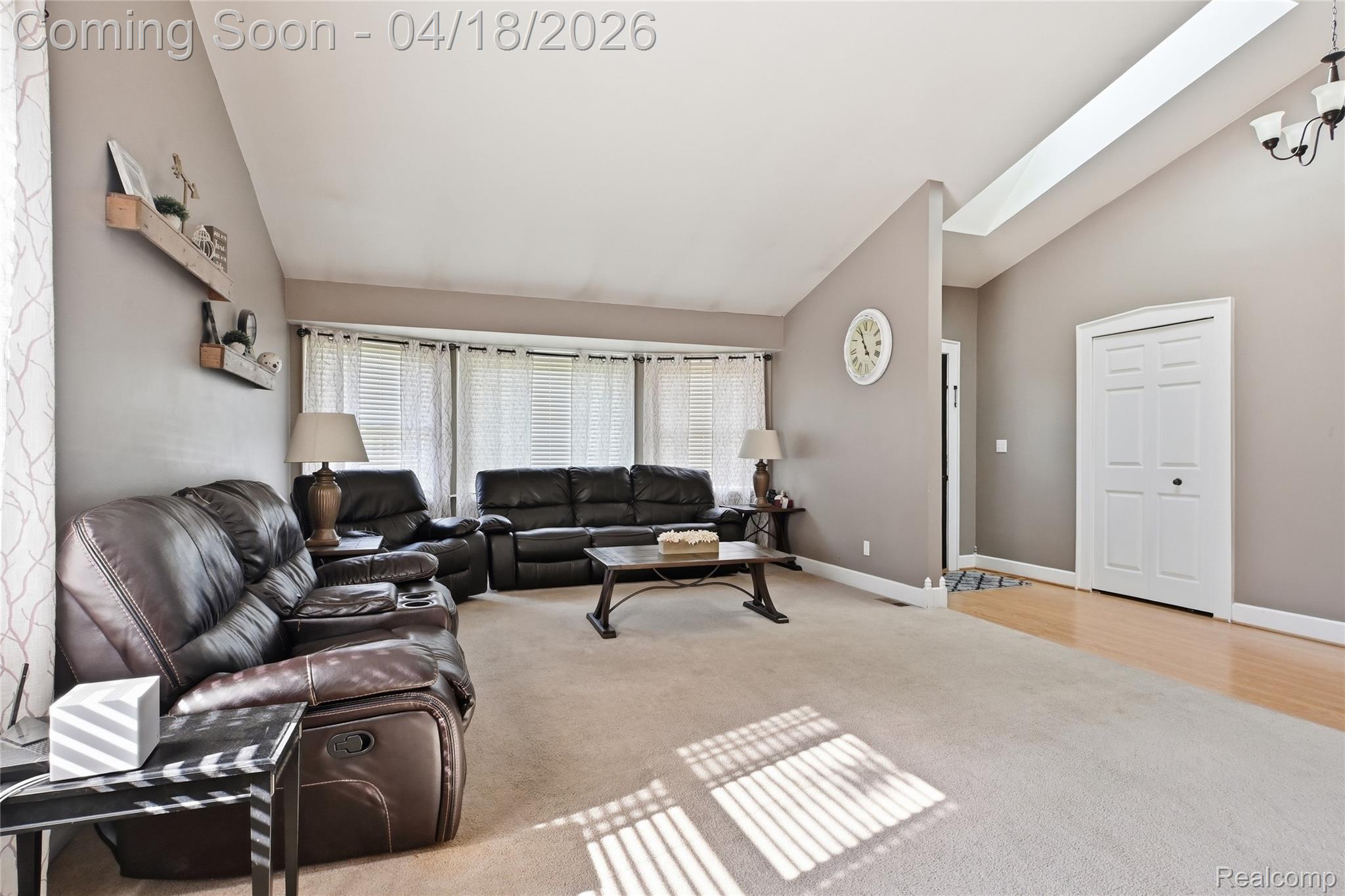 503 W Hamburg Street