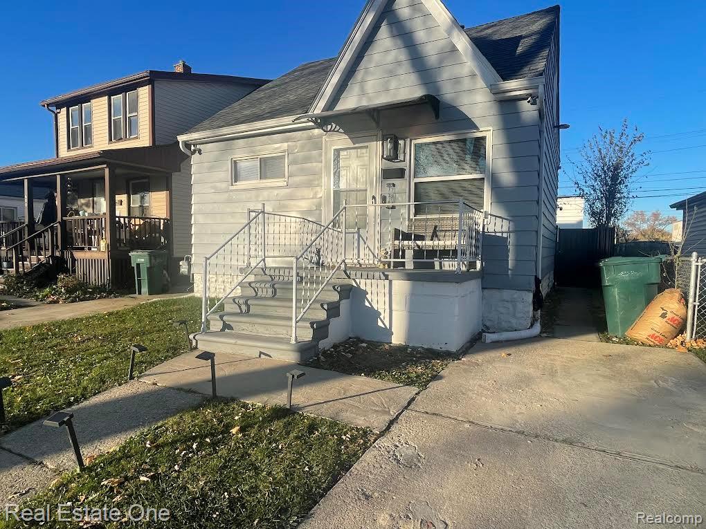 730 Cleophus Parkway