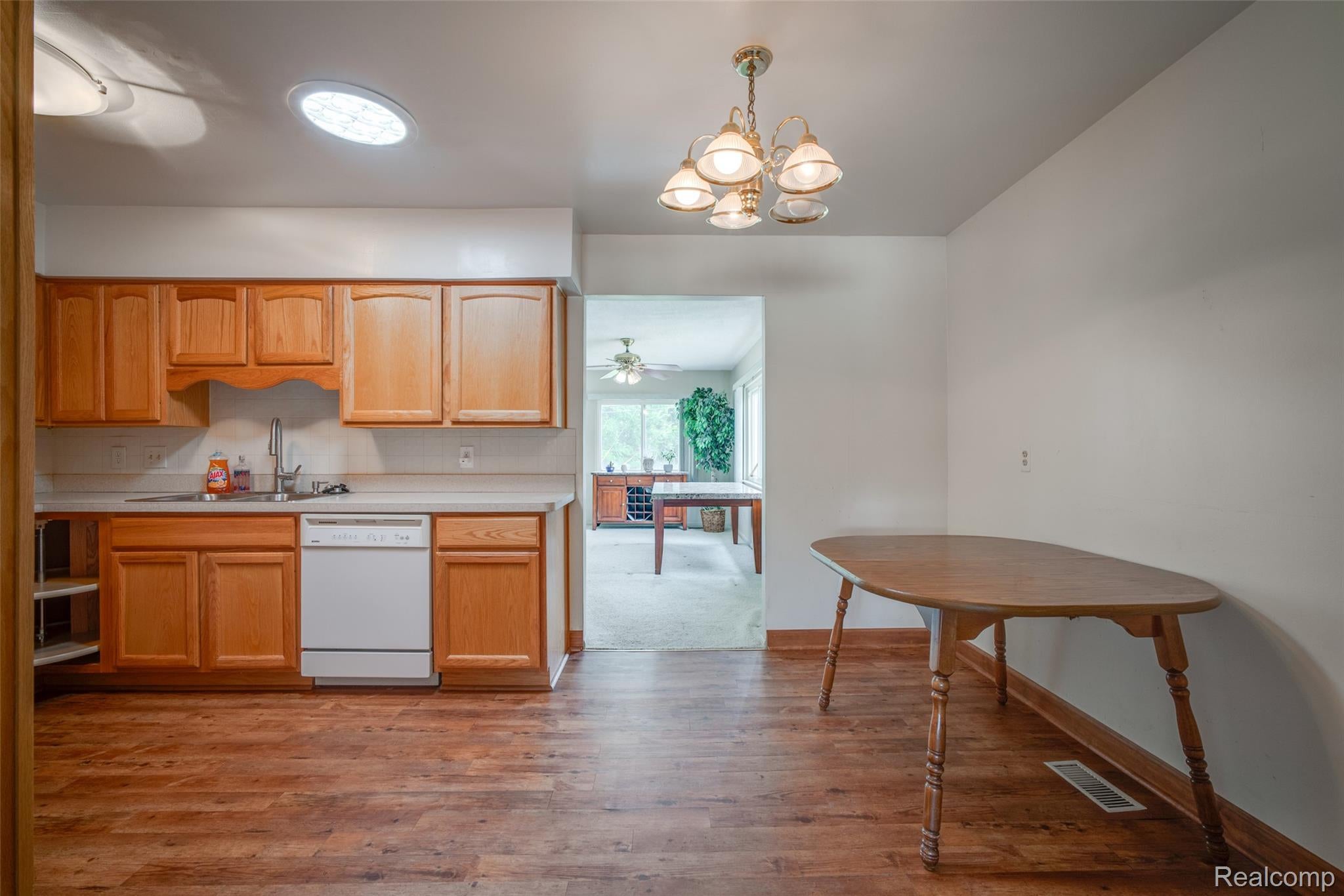 16944 Hans Court