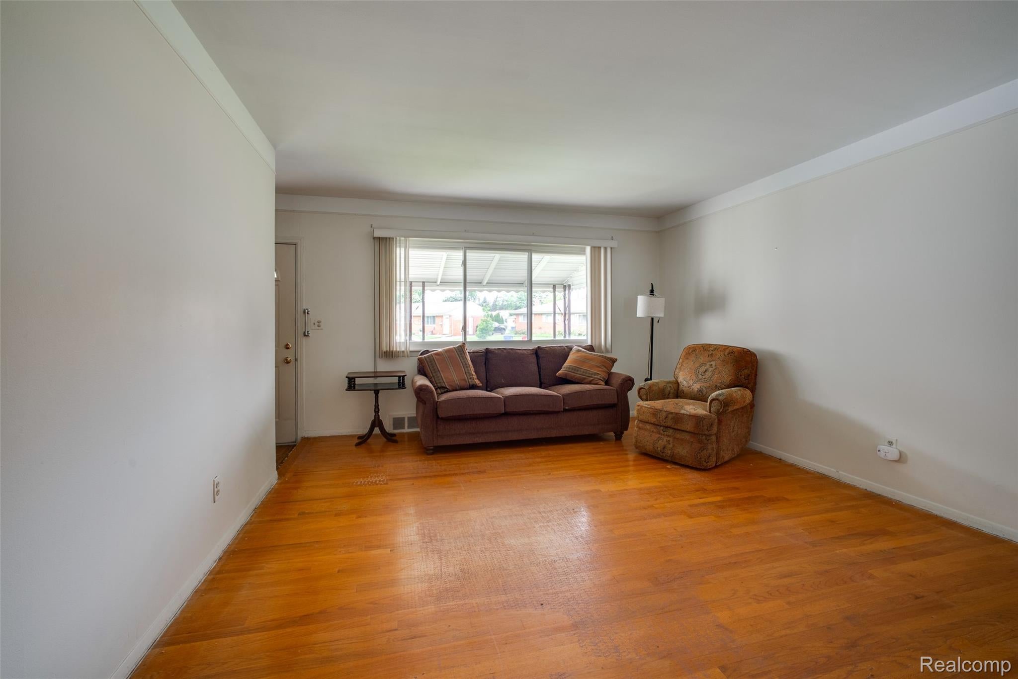 16944 Hans Court