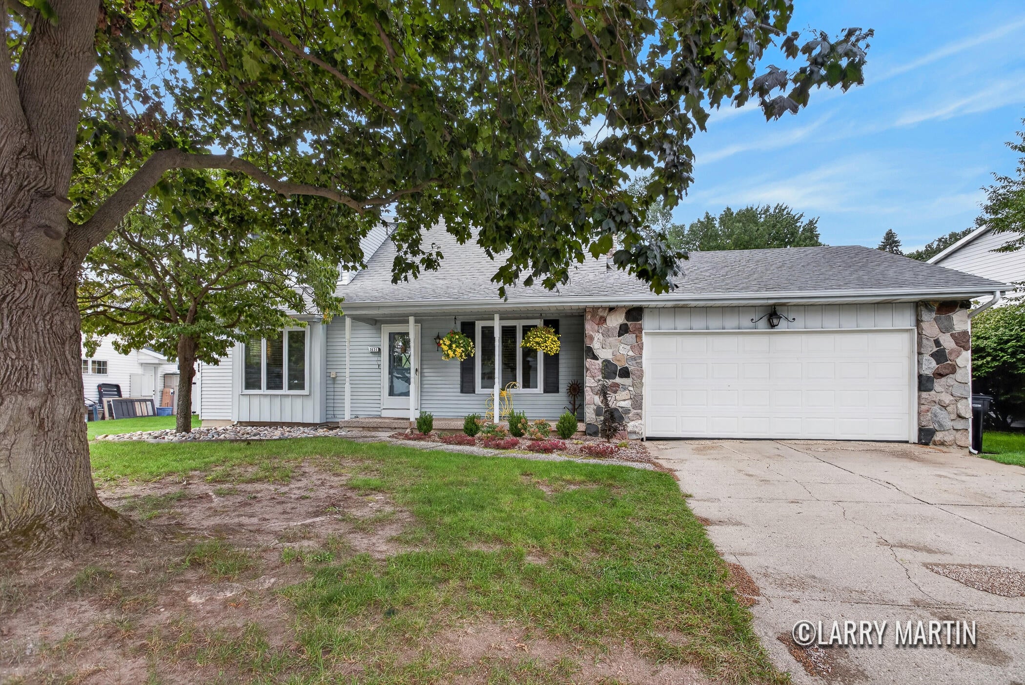 3131 Willow Creek Drive SW