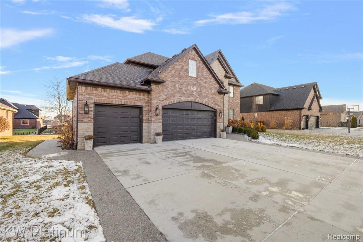 35910 Glenville Drive