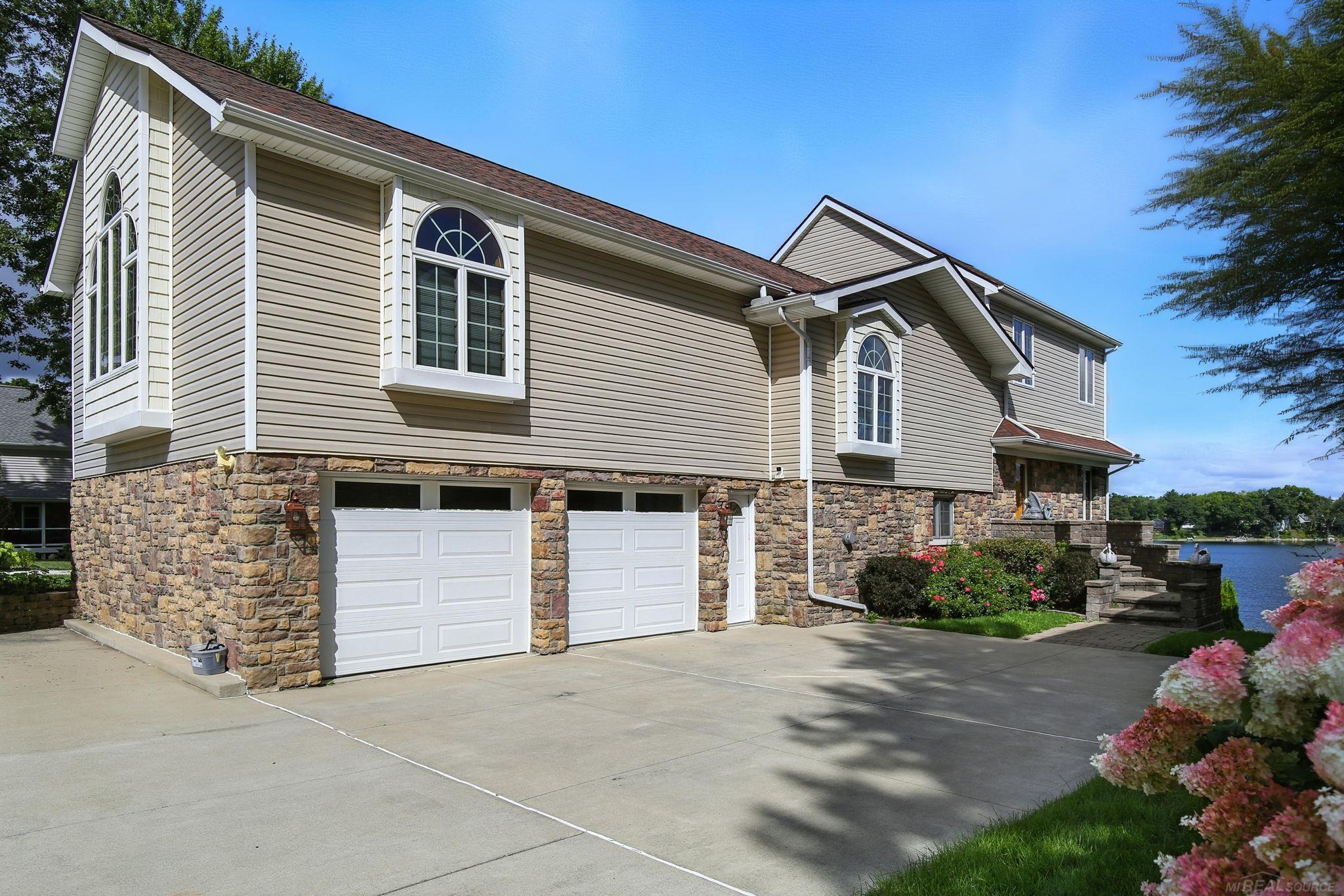 3160 Lexington Road