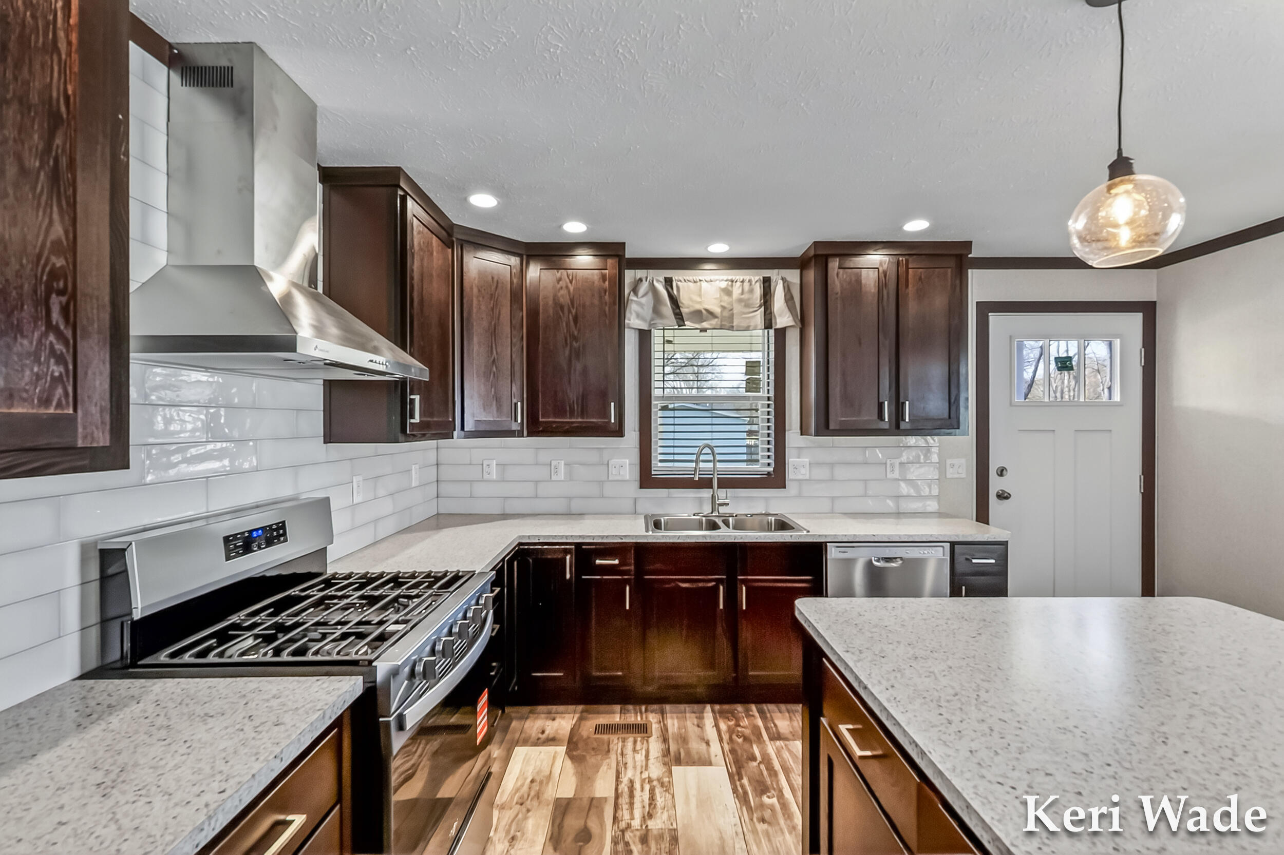 2504 Maple Road