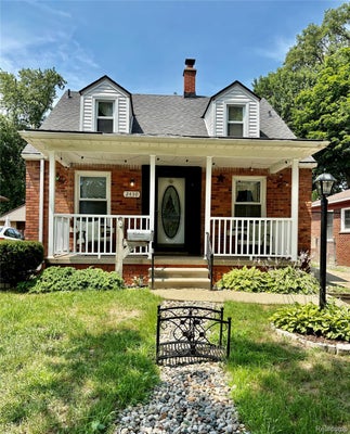 2430 BENNETT ST, DEARBORN, MI 48124 - Image 7e04ef3fc6be7673b92ceedcdd19eccd/3206452702