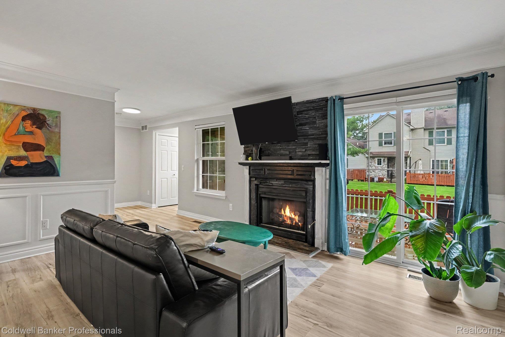 237 Barrington Circle