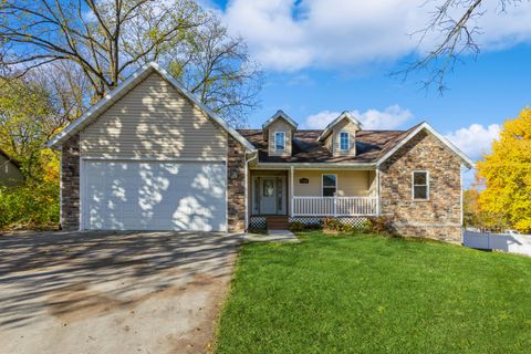 702 S Oak Street Buchanan City MI 49107