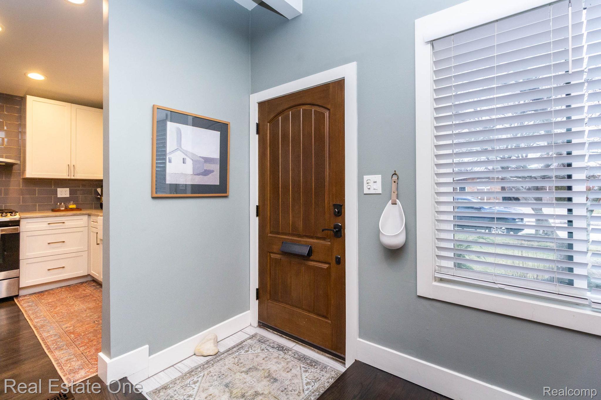 4106 Edgeland Avenue