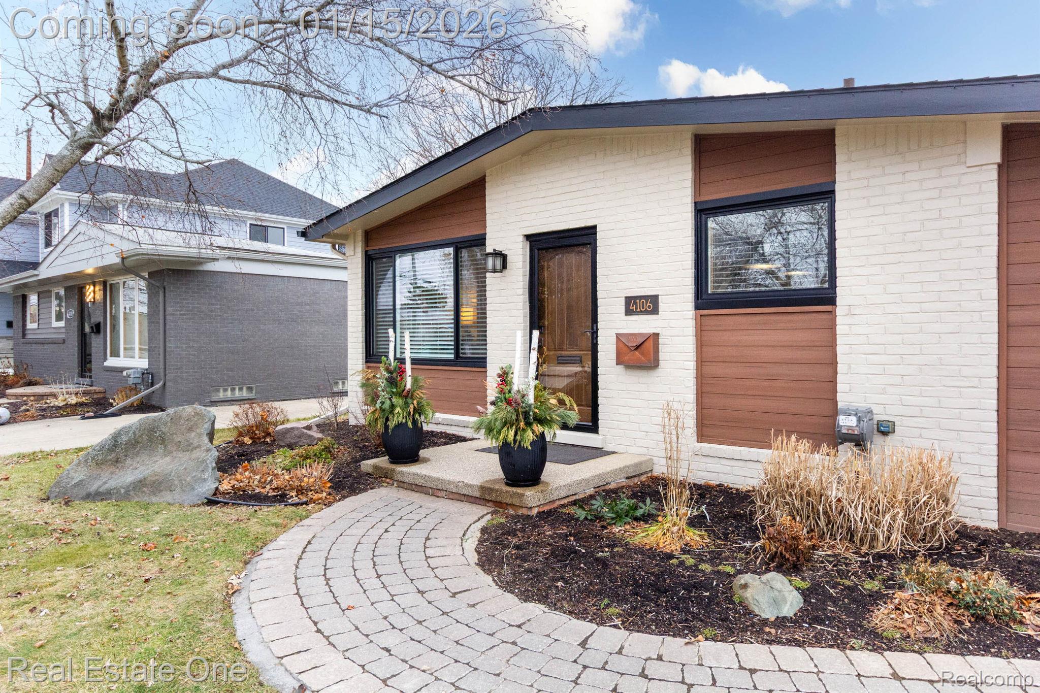 4106 Edgeland Avenue