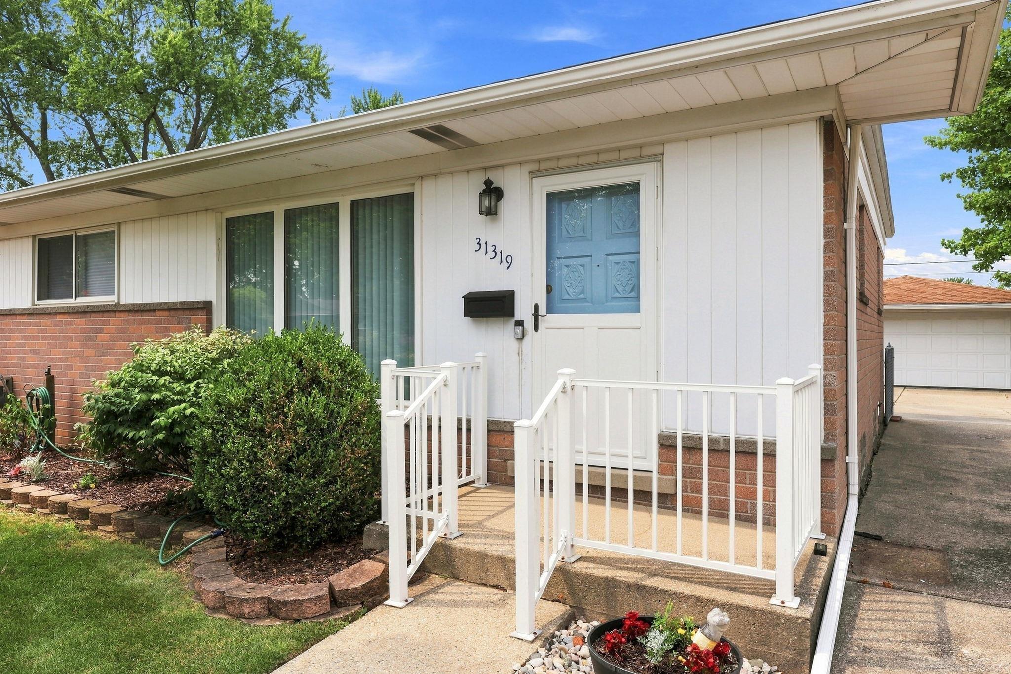 31319 Newport Drive