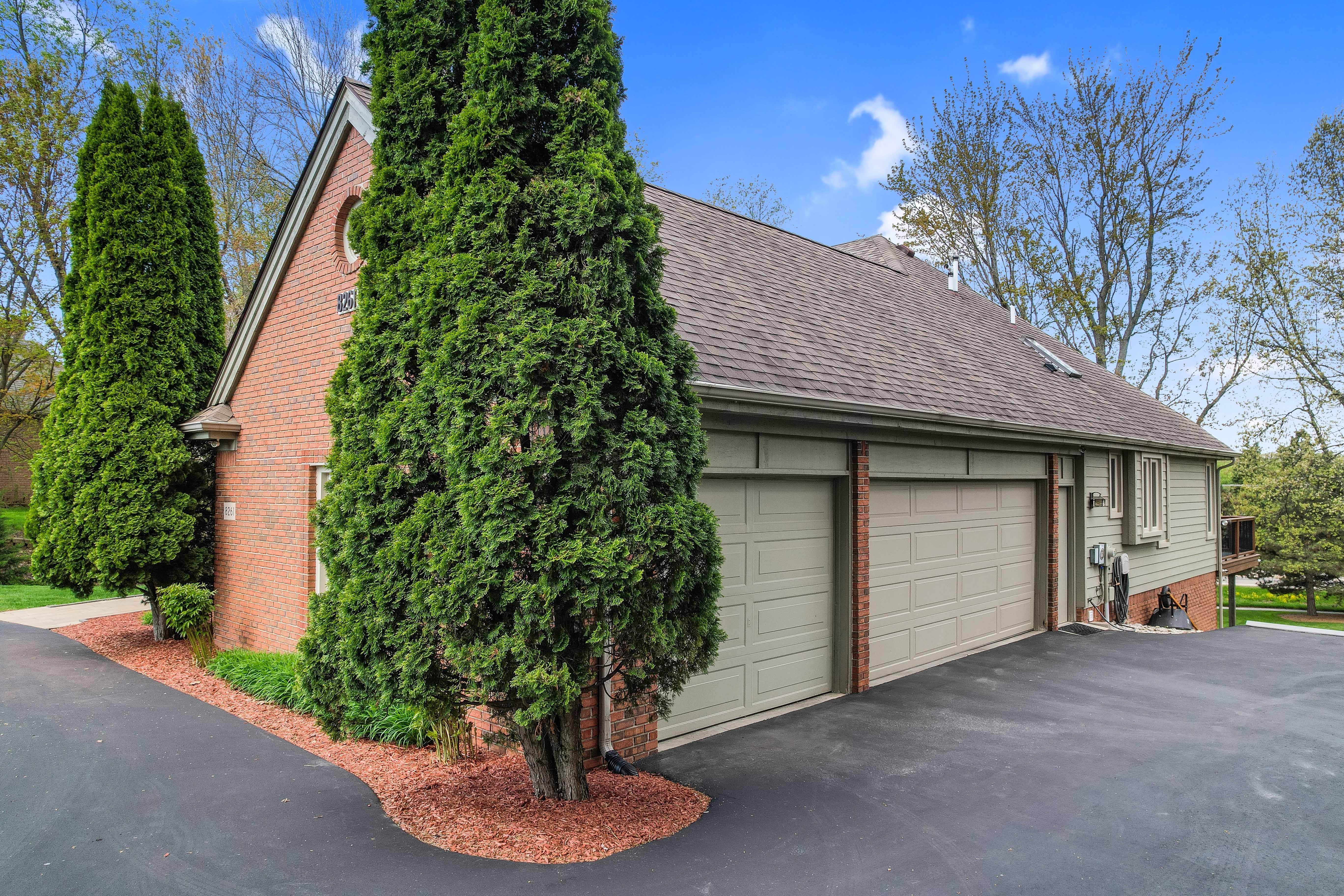 8261 STAGHORN Trail