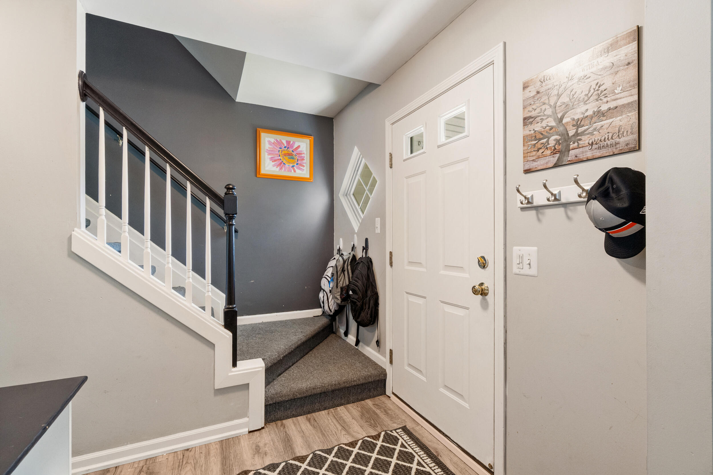 127 Ridgeview Court