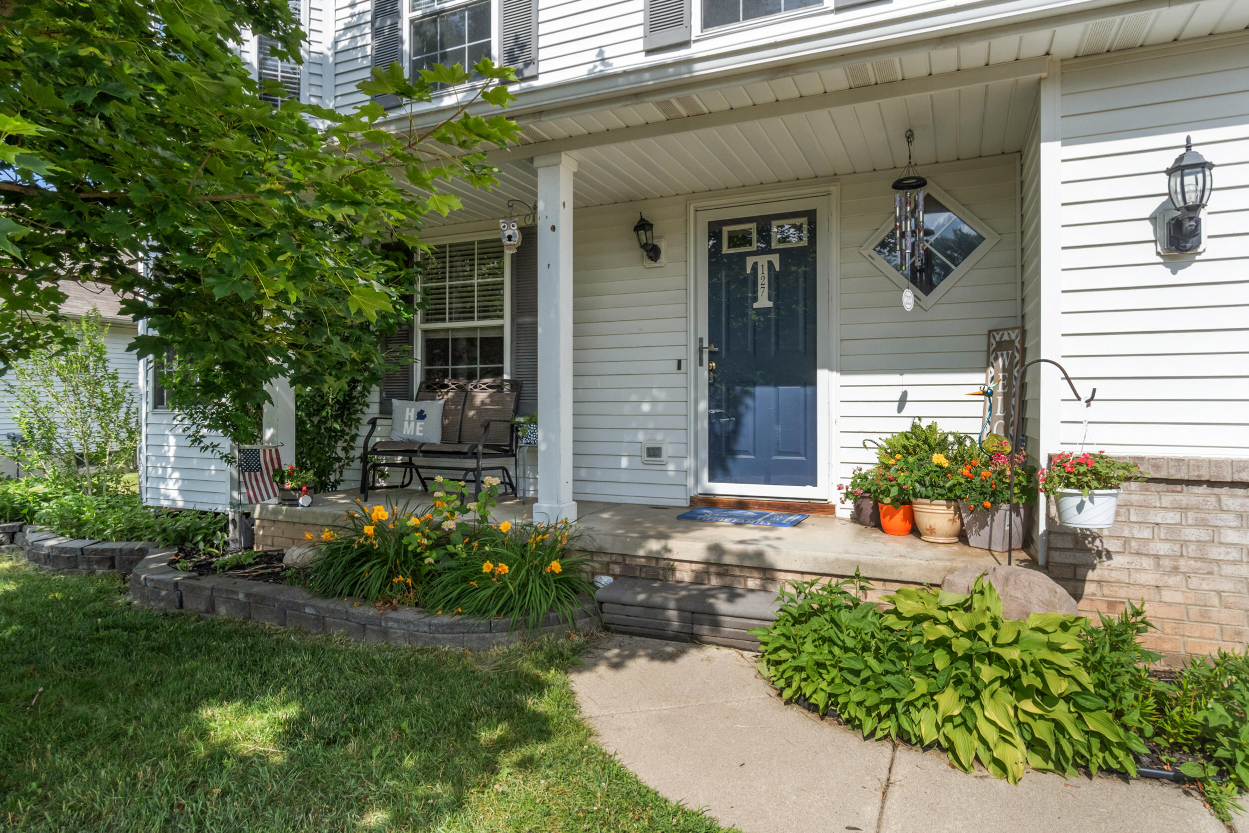 127 Ridgeview Court
