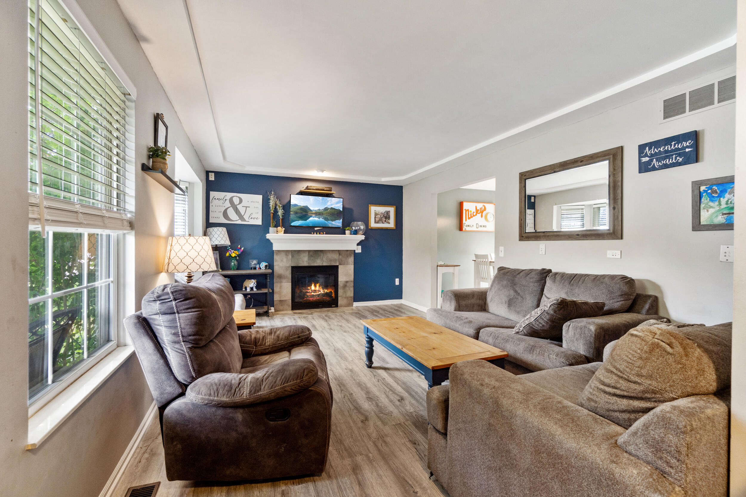 127 Ridgeview Court