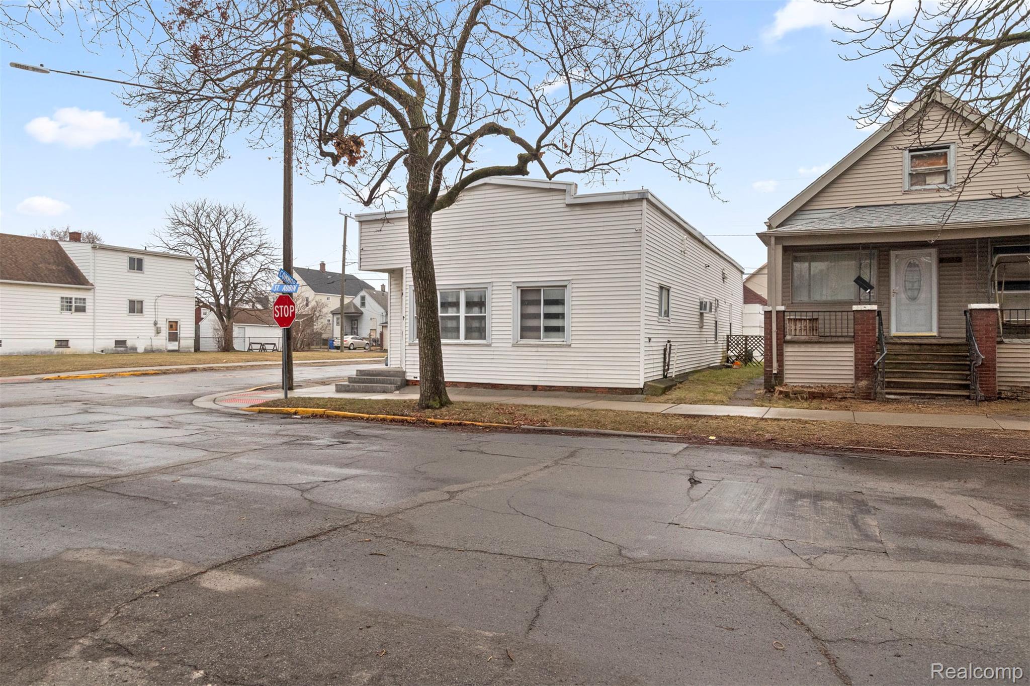 12001 Saint Aubin Street