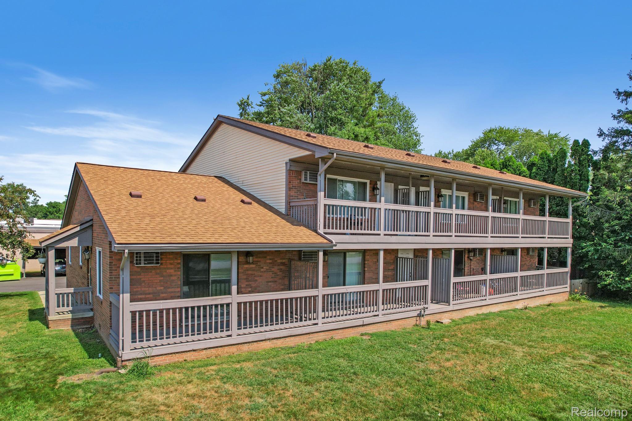 35721 Alfred Street 4