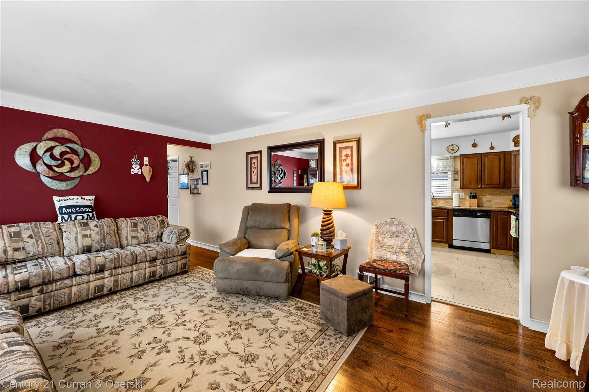 8423 Norborne Avenue