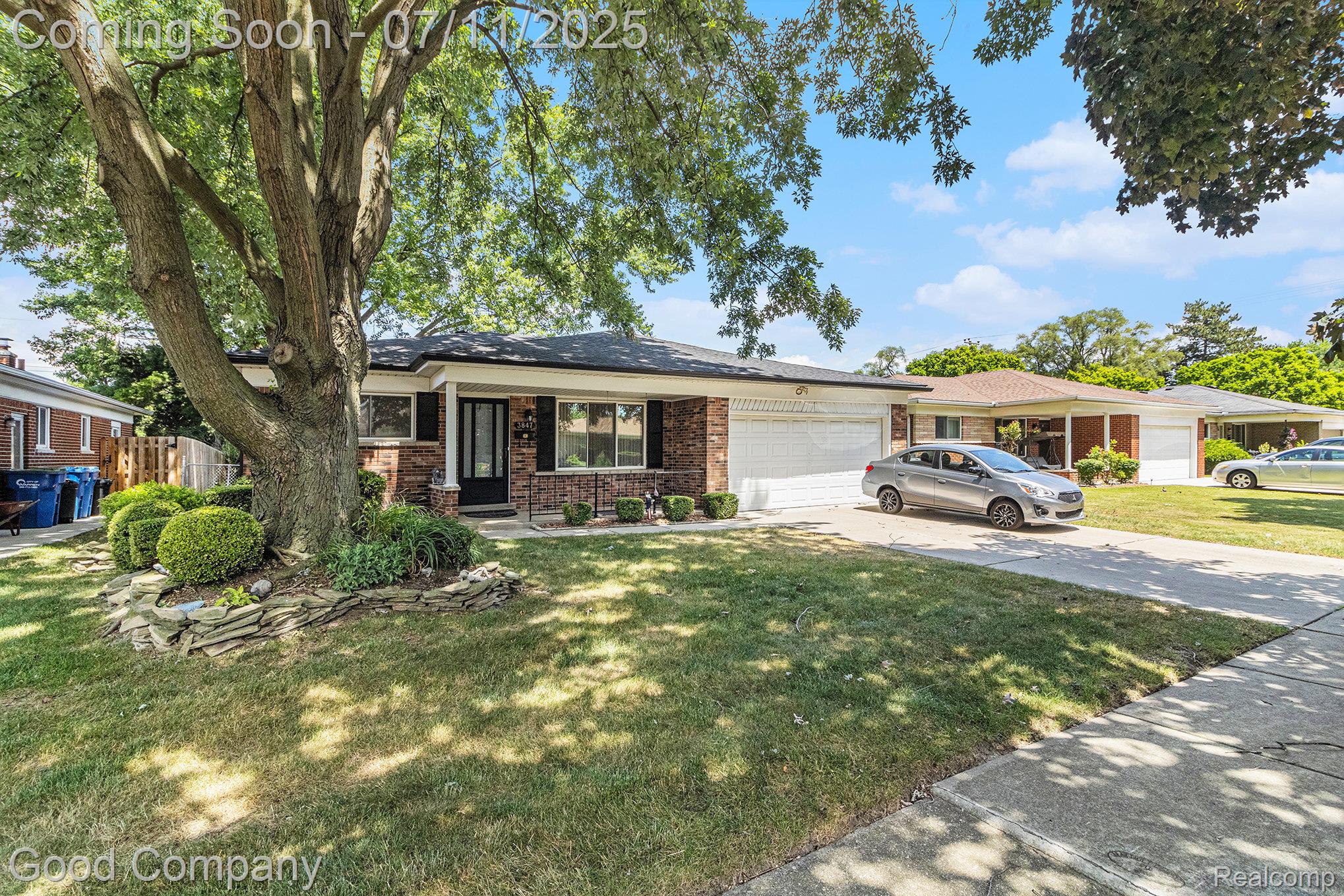 3847 Dwight Drive