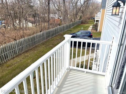 337 NEPTUNE Drive Walled Lake City MI 48390