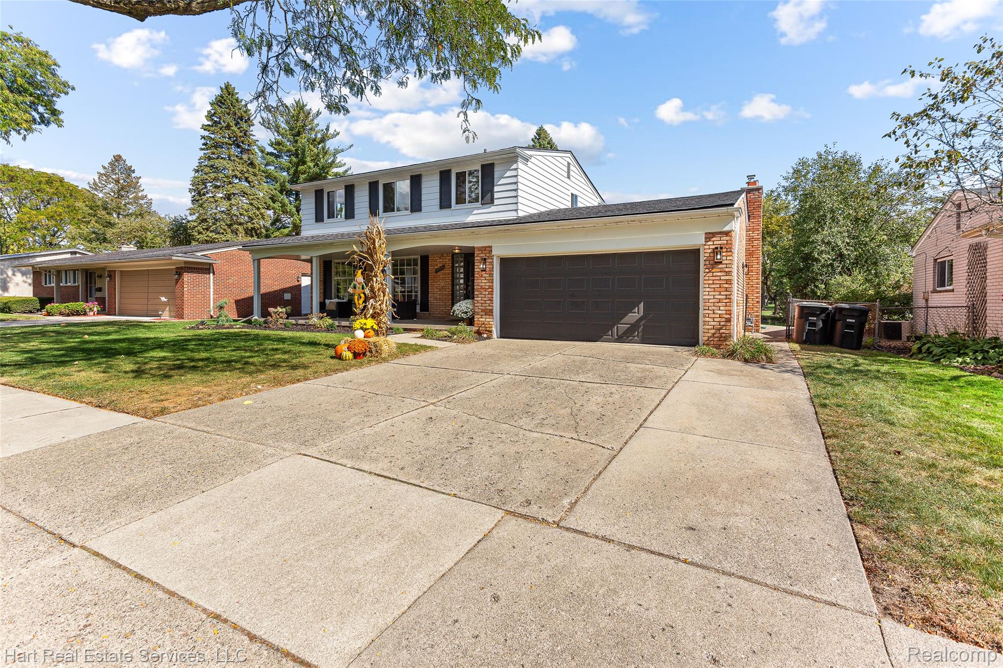 15524 Golfview Street