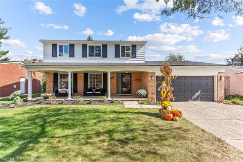 15524 Golfview Street Livonia City MI 48154