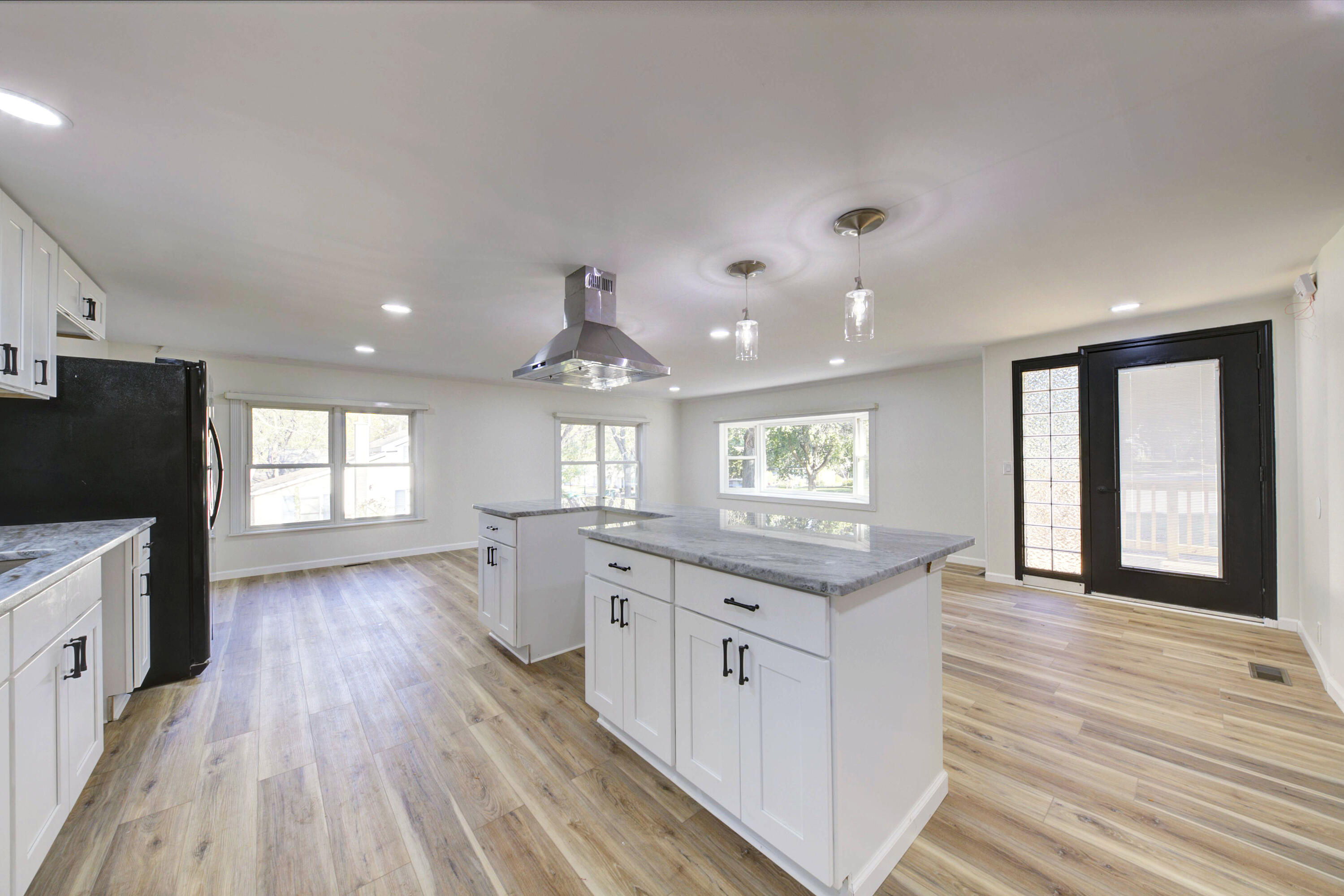 7795 Ann Arbor Street