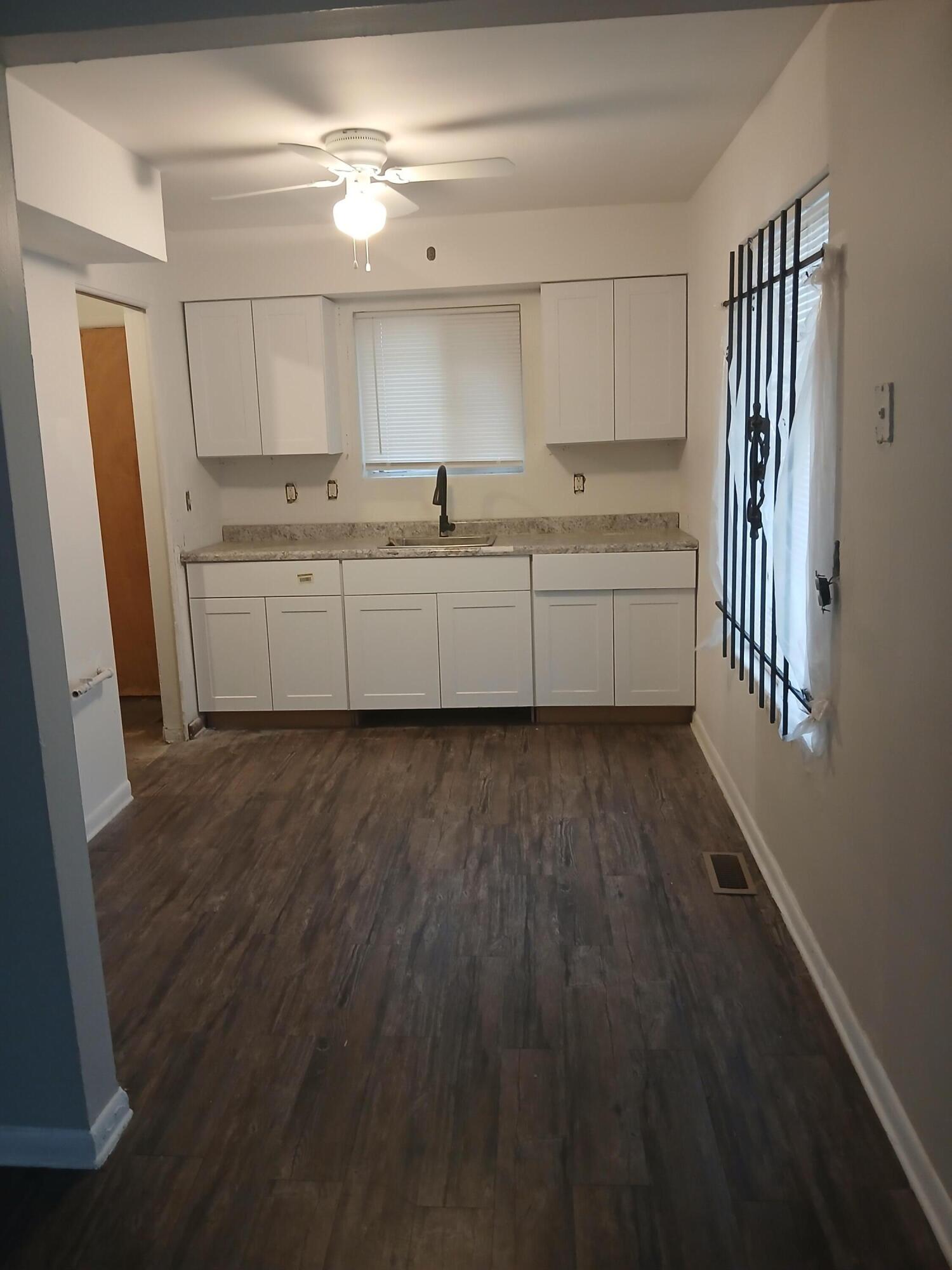 12928 Southfield Road