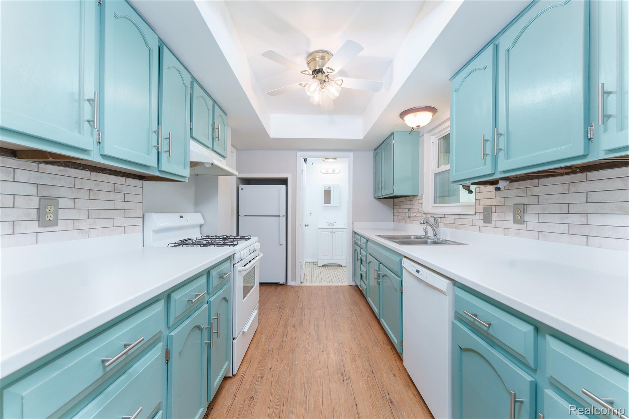 2653 Porcupine Trail