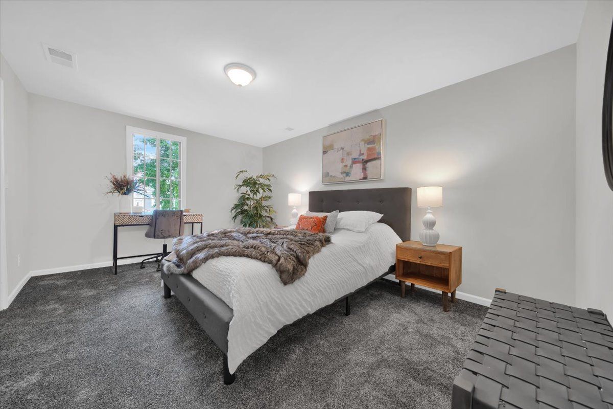 Detroit, Michigan 48208, United States, 3 Bedrooms Bedrooms, ,2 BathroomsBathrooms,Residential,Active,42386