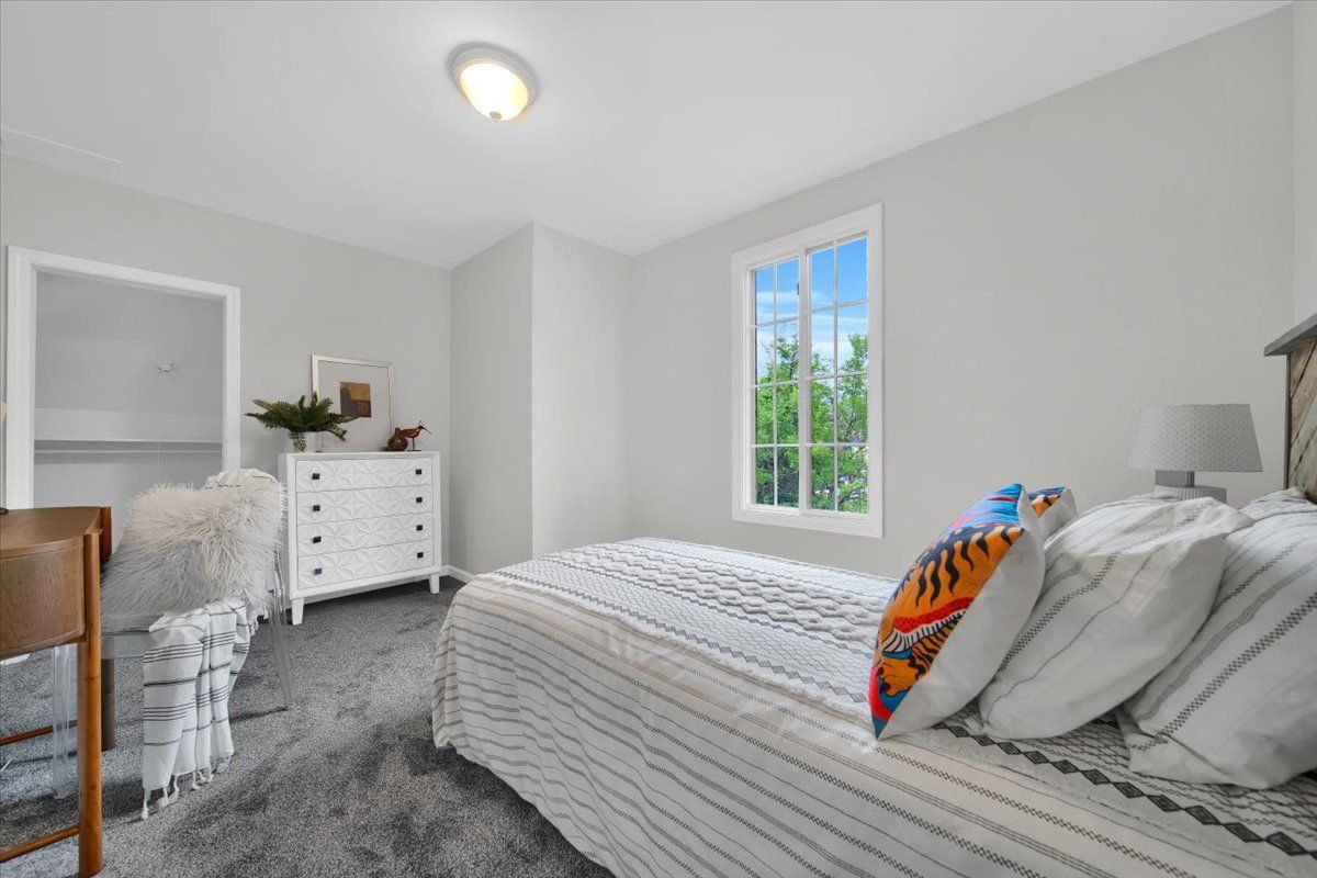 Detroit, Michigan 48208, United States, 3 Bedrooms Bedrooms, ,2 BathroomsBathrooms,Residential,Active,42386