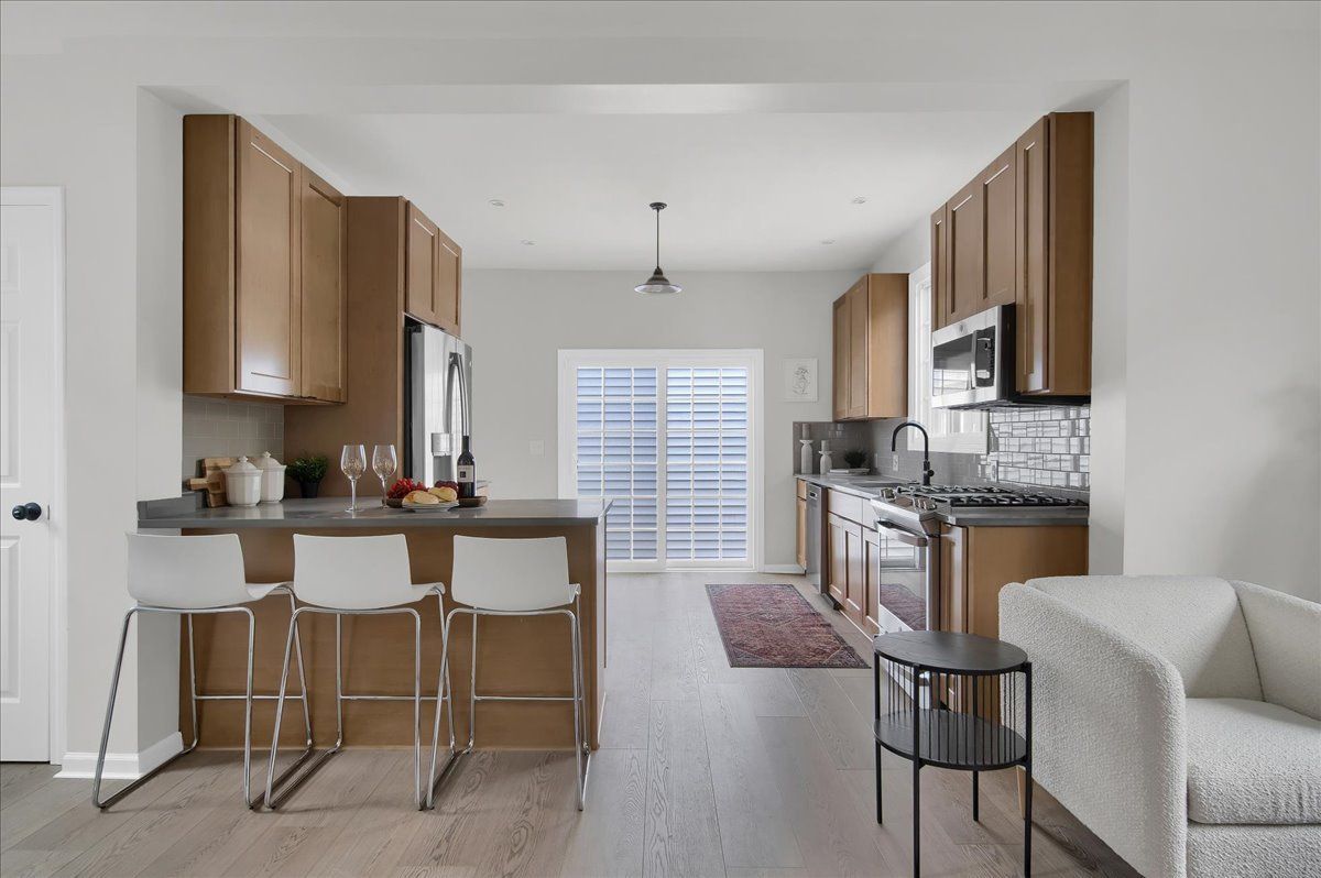 Detroit, Michigan 48208, United States, 3 Bedrooms Bedrooms, ,2 BathroomsBathrooms,Residential,Active,42386