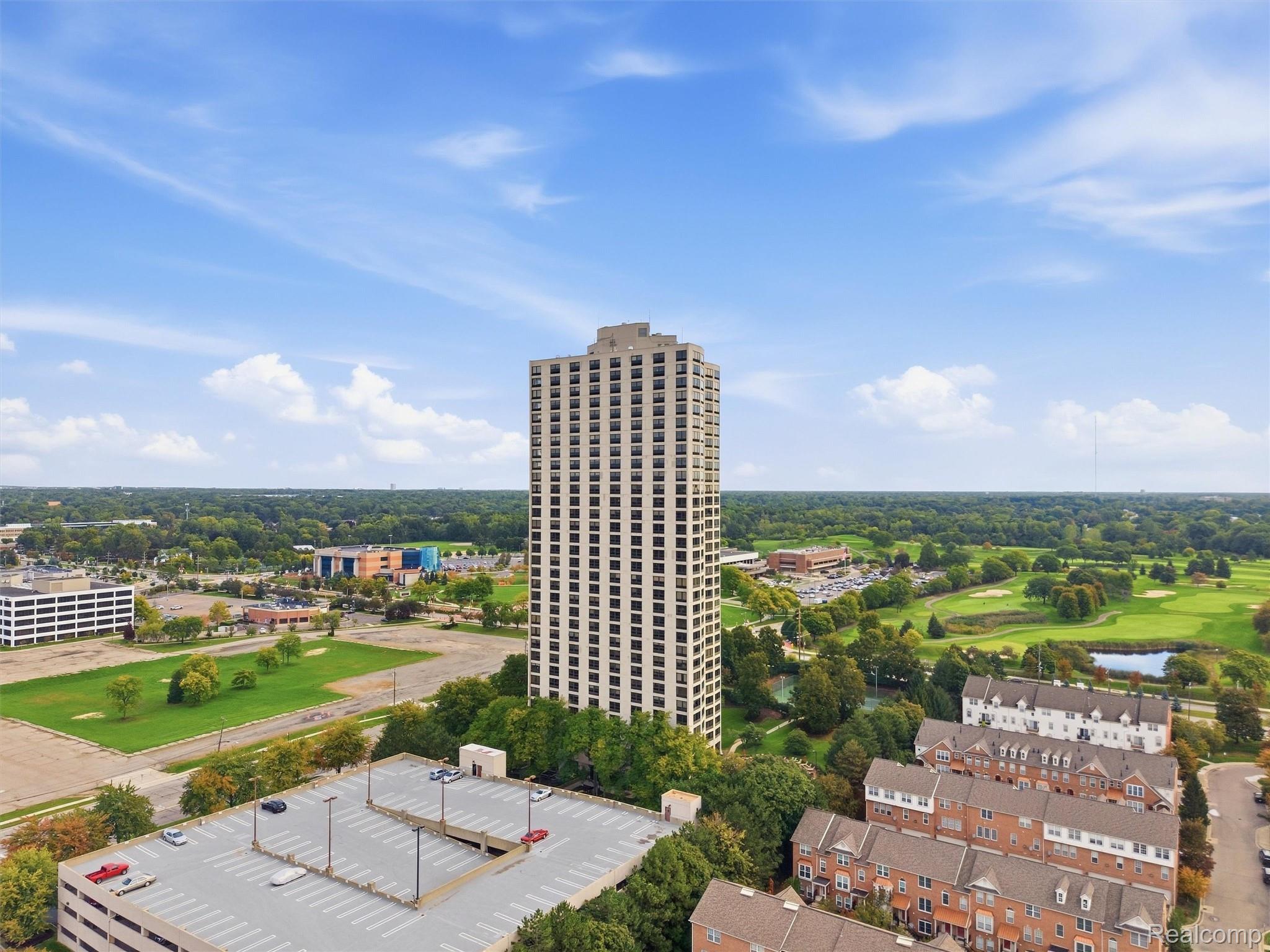 5000 Town Center 1503