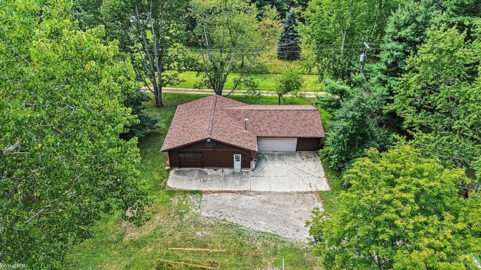 7800 Hemlock Drive