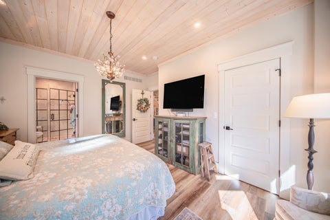 Tiny photo for 9235 Mcgregor Road, Dexter Township, MI 48169 (MLS # 81026055798)