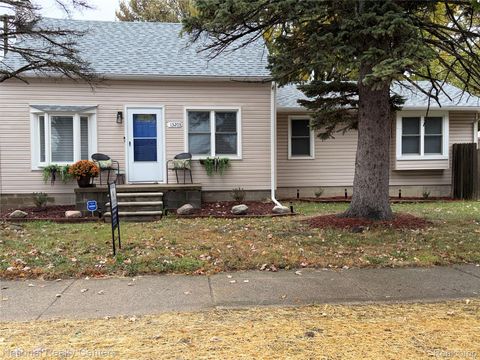 13203 Frazho Road Warren City MI 48089