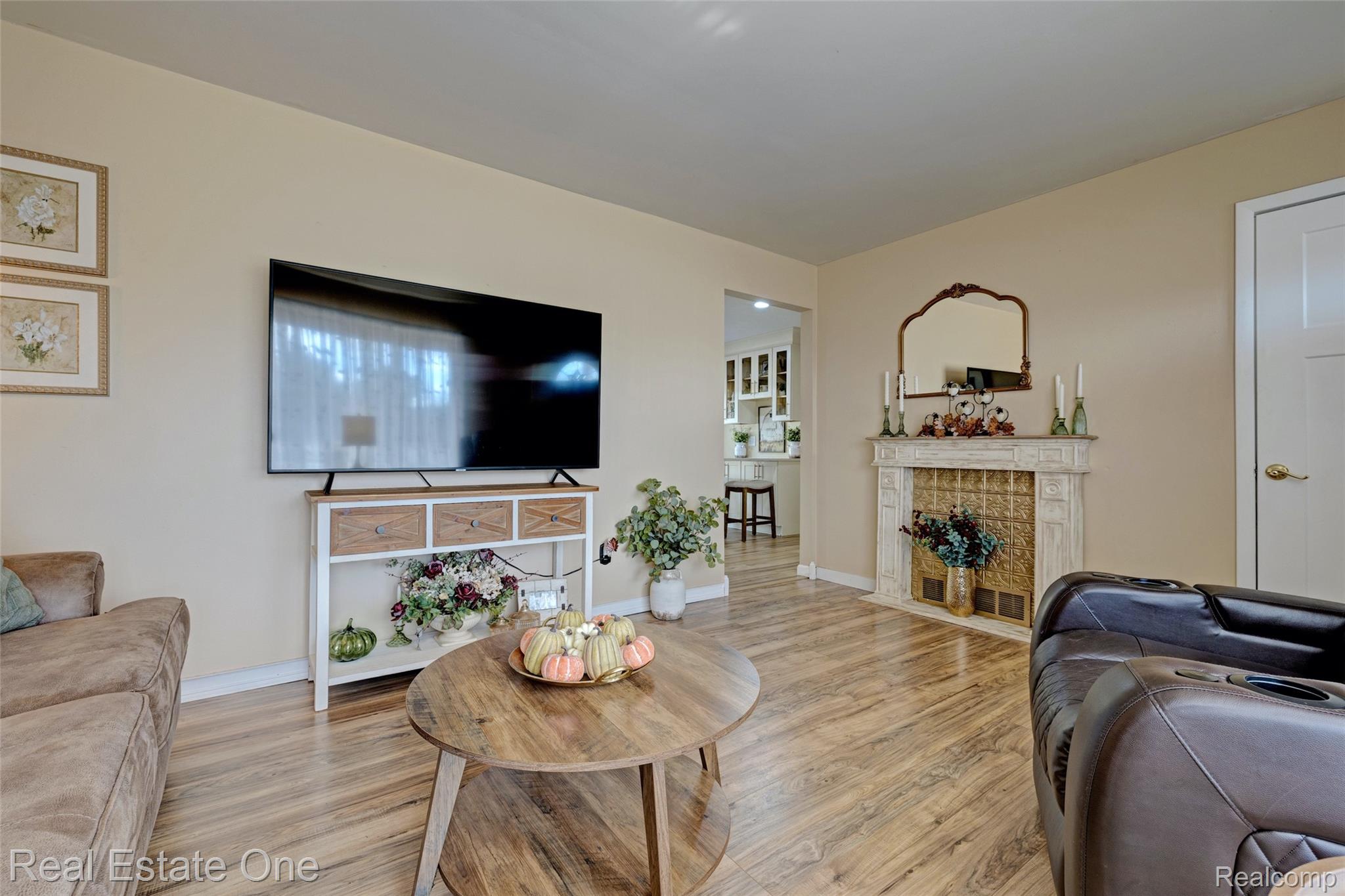 2060 W Drahner Road