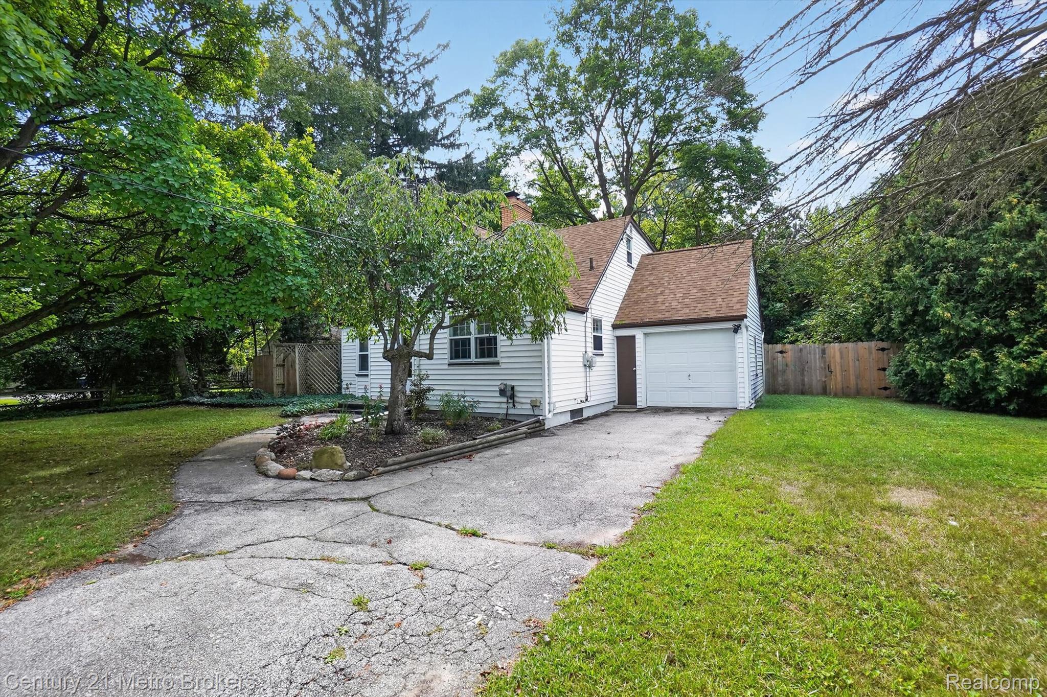 4575 Brockway Road