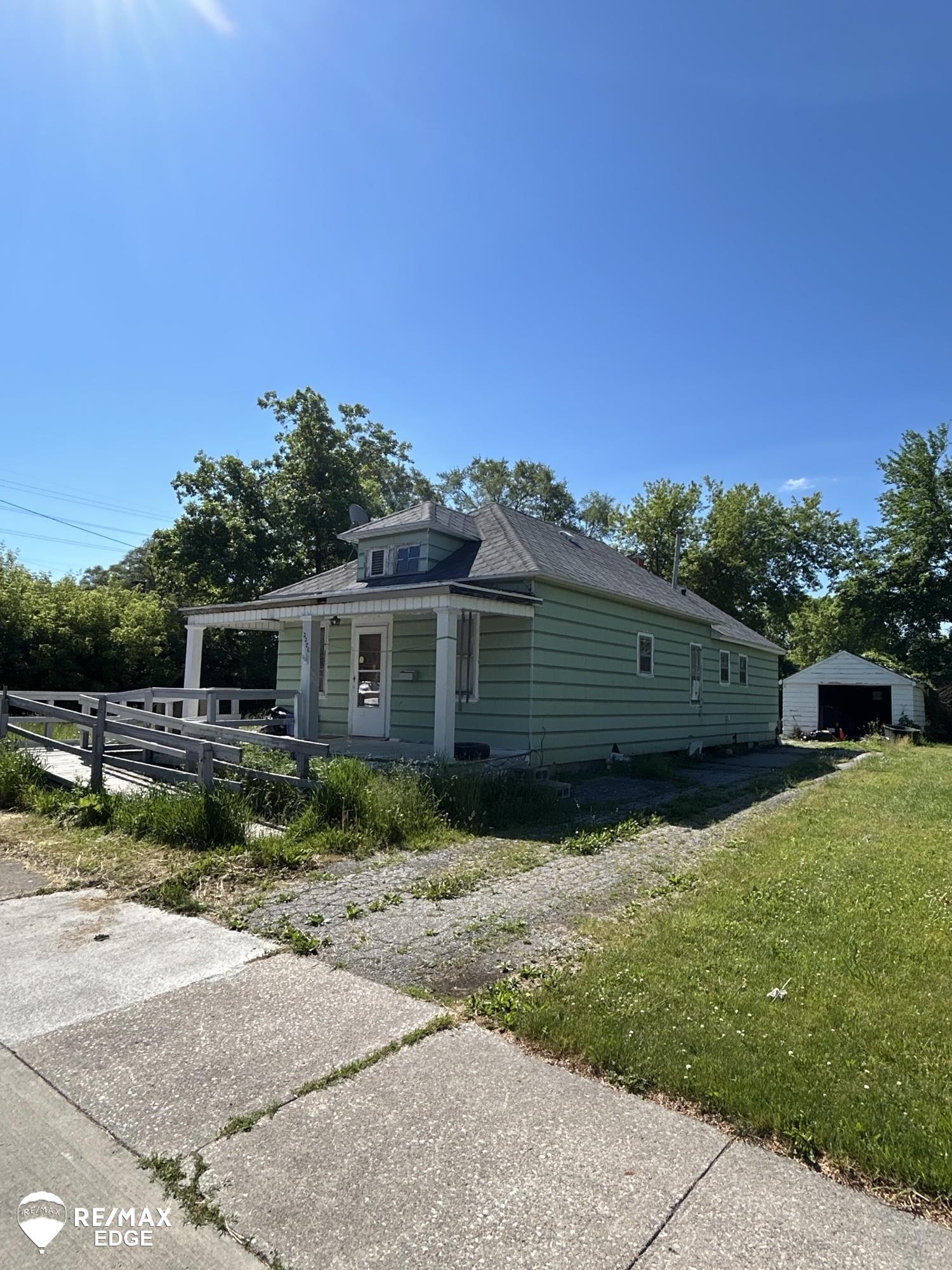3326 Ruckle Street