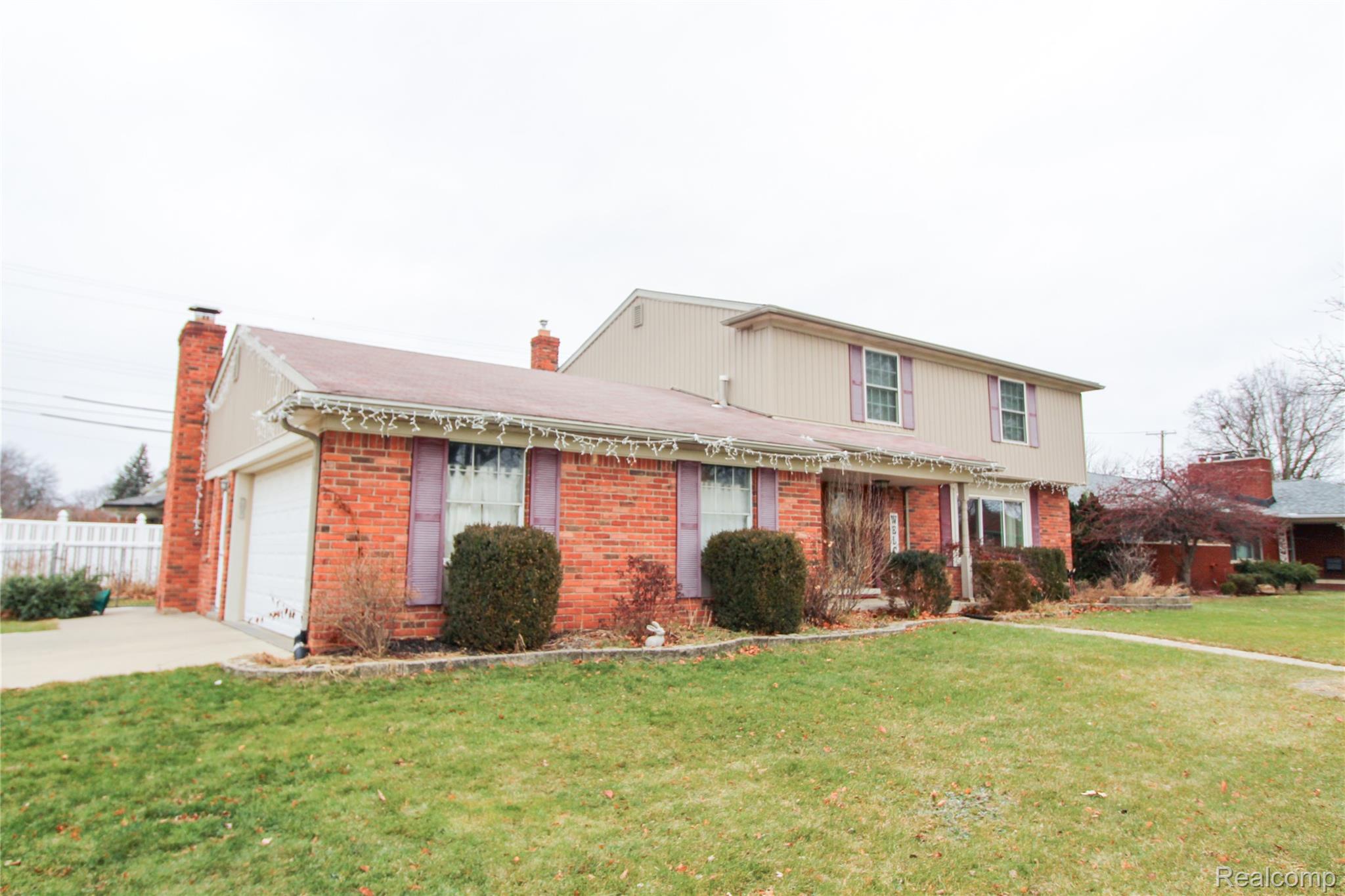 18815 Rockport Street